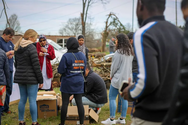 MMY volunteers helping with Nashville tornado relief